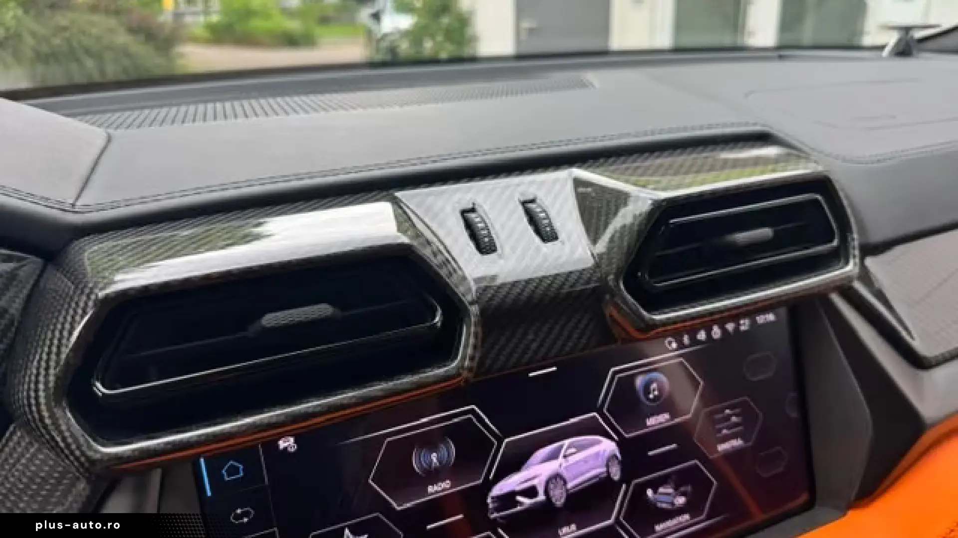 Lamborghini Urus URUS SE PD26 CARBON PACK
