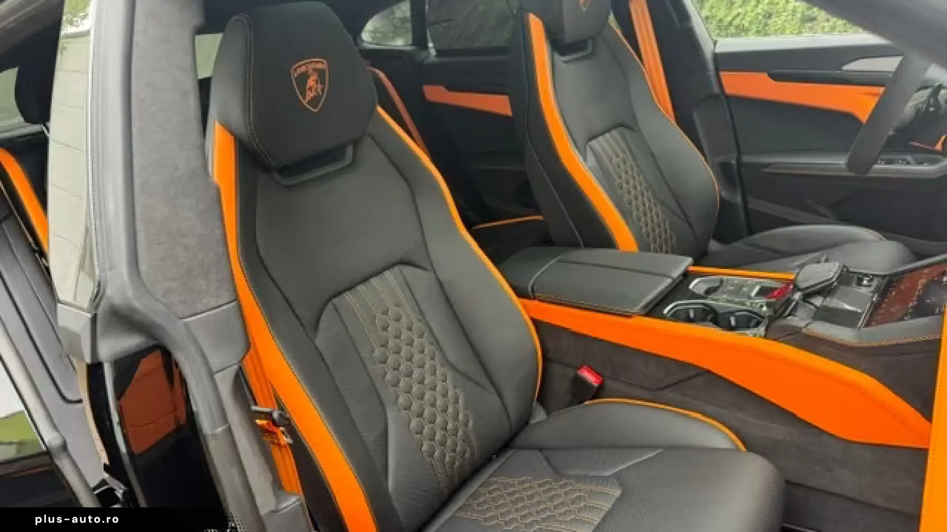 Lamborghini Urus URUS SE PD26 CARBON PACK