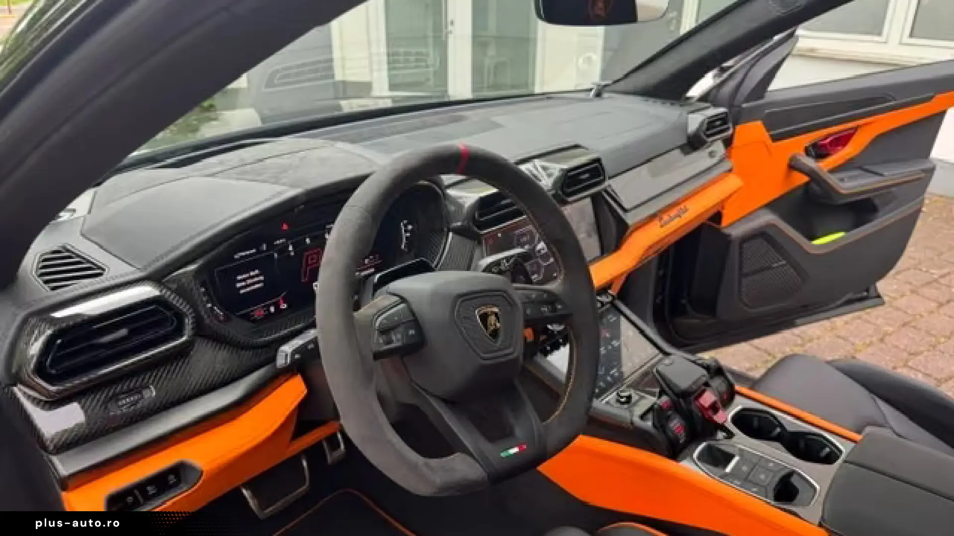 Lamborghini Urus URUS SE PD26 CARBON PACK