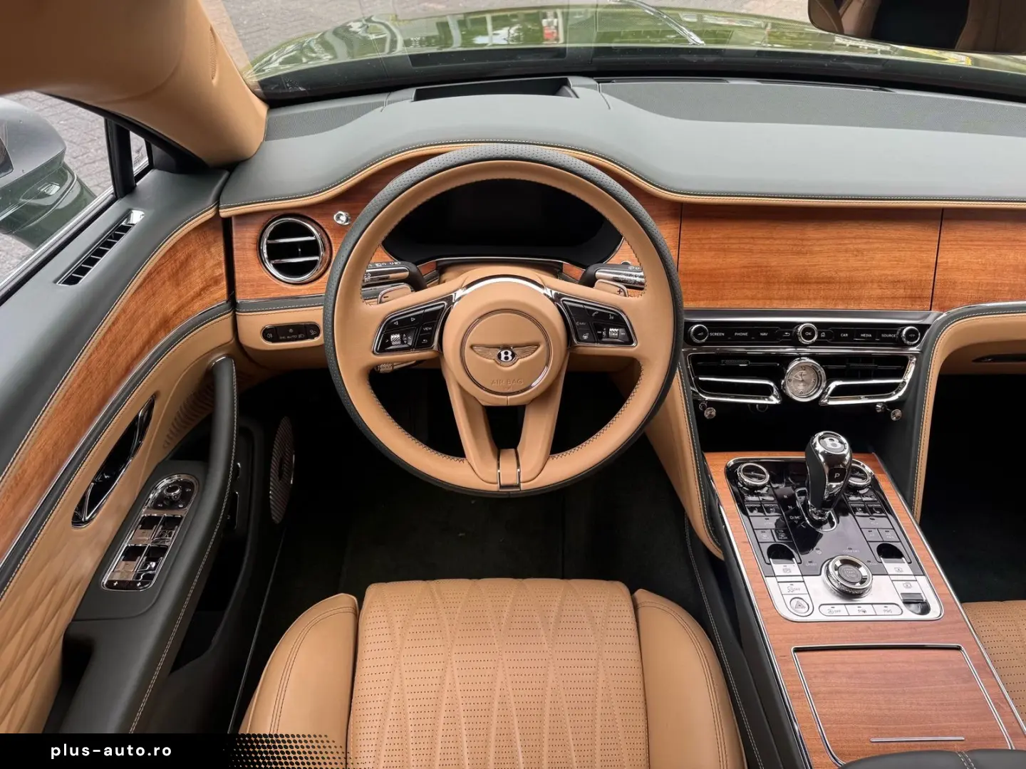 BENTLEY Flying Spur Mulliner W12  NAIM RSE Standhzg