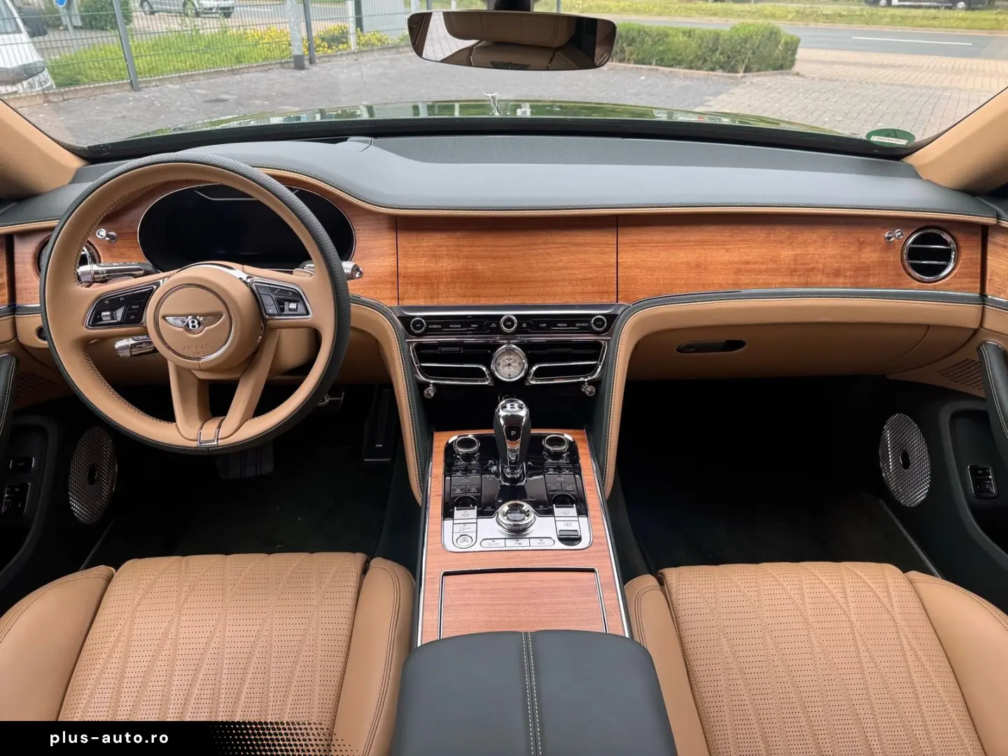 BENTLEY Flying Spur Mulliner W12  NAIM RSE Standhzg