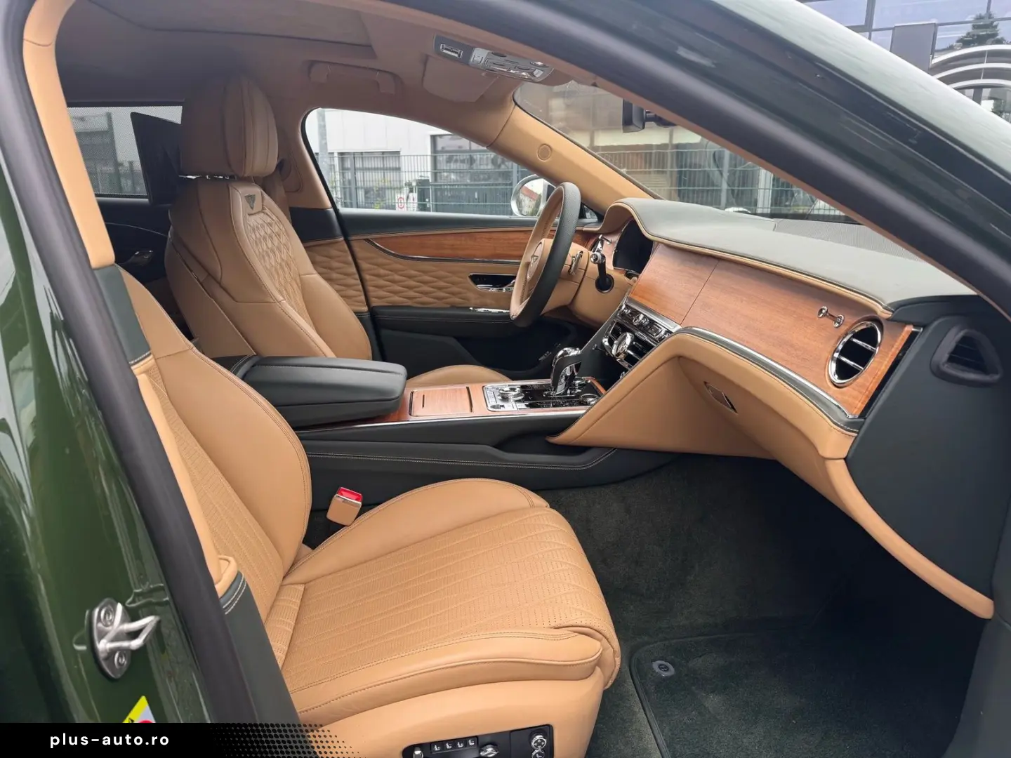 BENTLEY Flying Spur Mulliner W12  NAIM RSE Standhzg