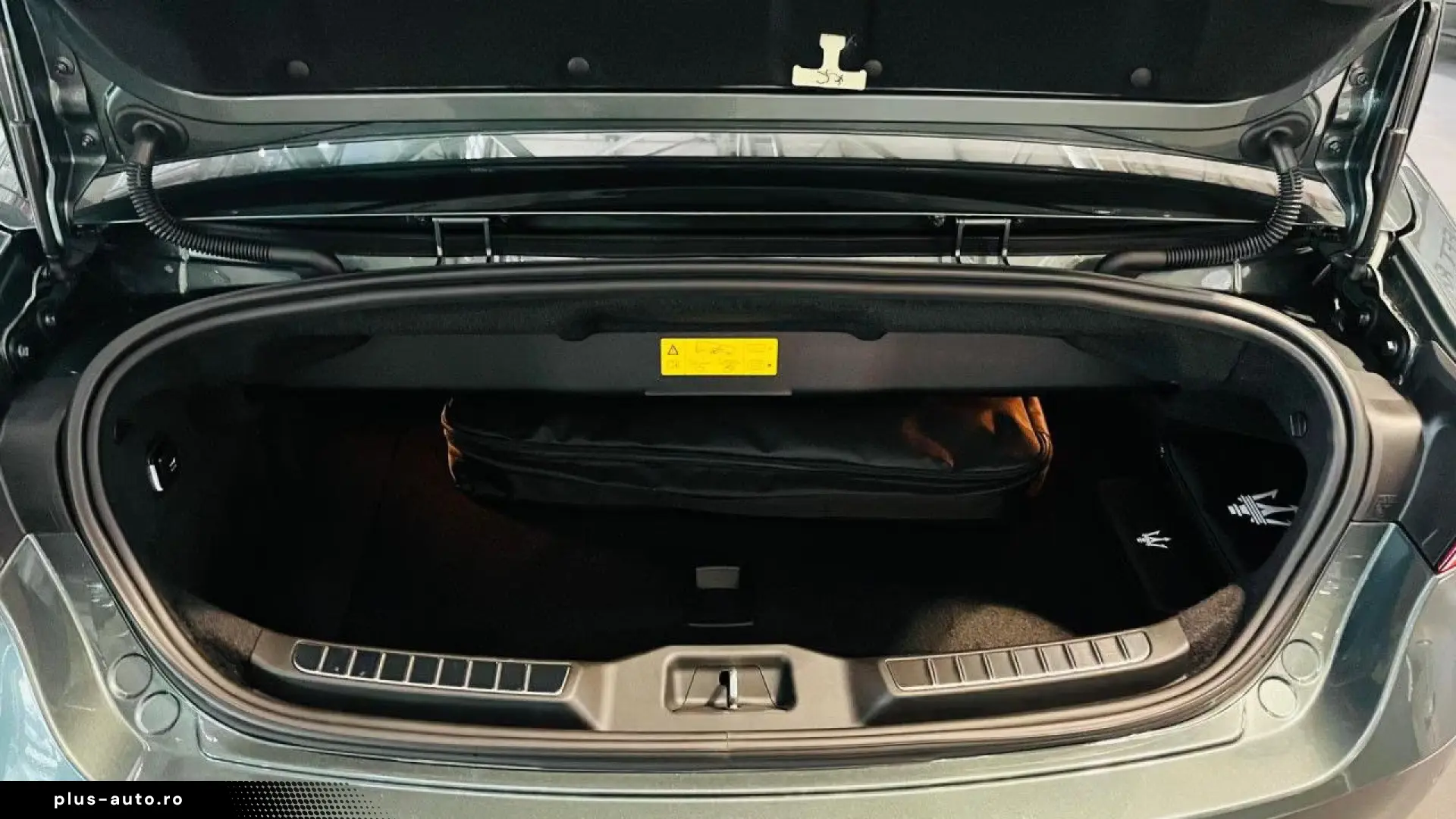 Maserati GranCabrio MY2026 SONUS FABER • 360 MATRIX LED