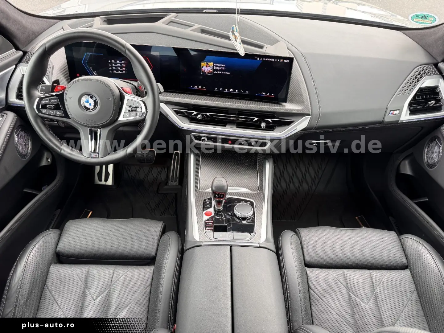 BMW XM Label_Nardo-Grau_Vossen