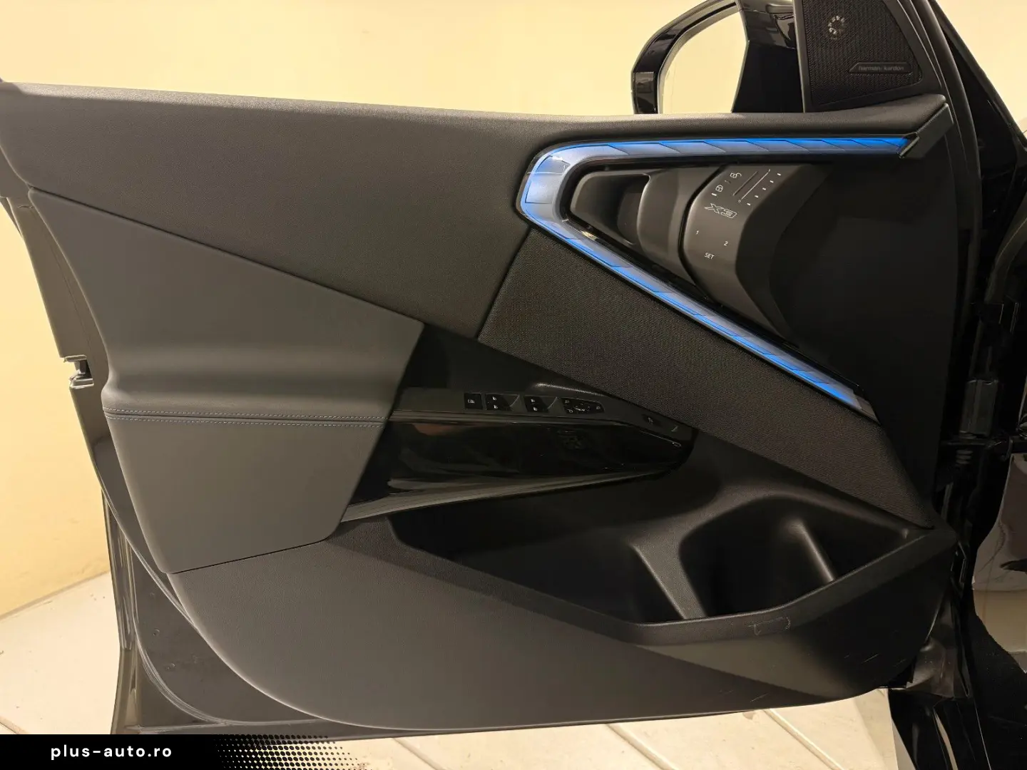 BMW X3 M50 xDrive_ACC_360 _HUD HK_LED