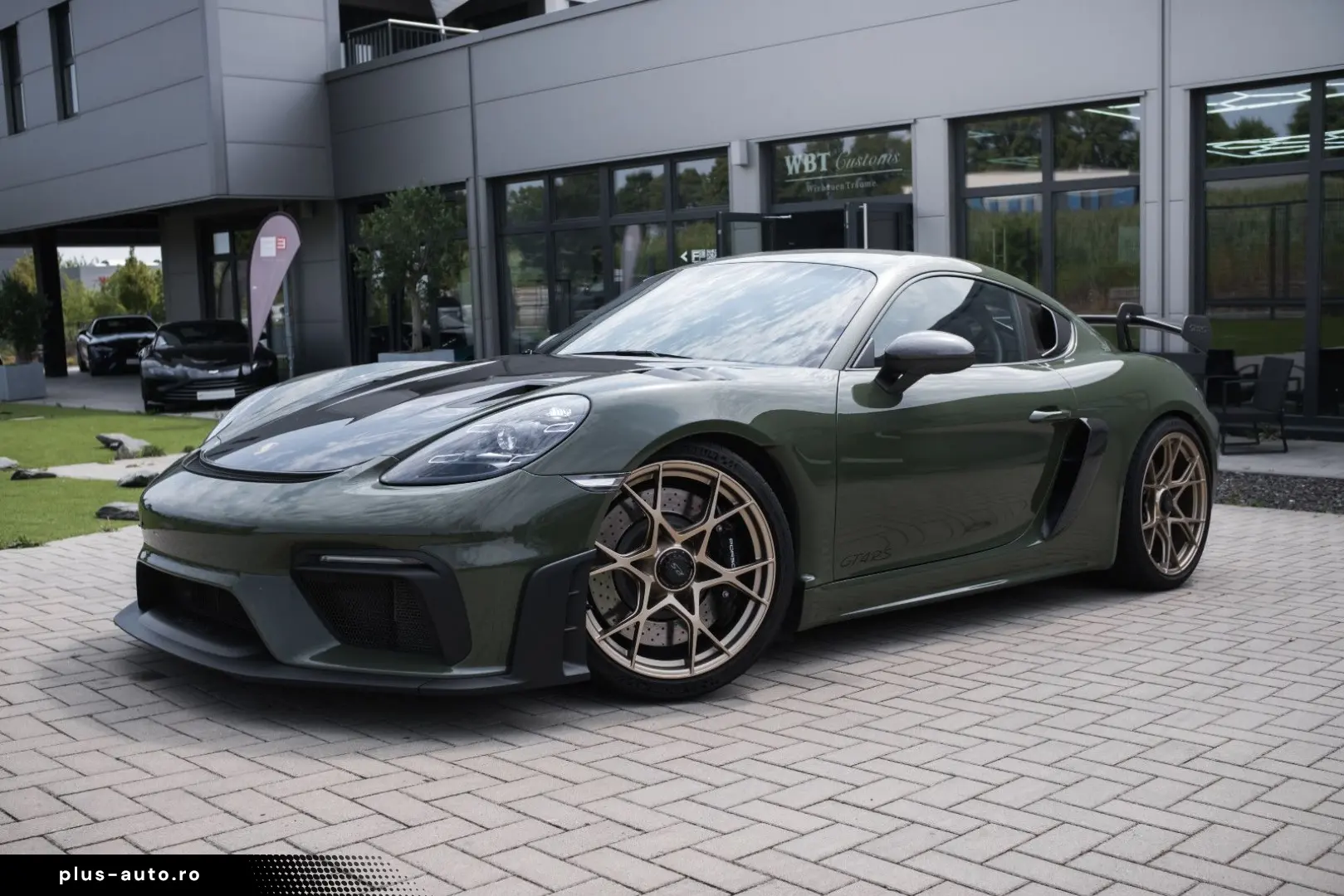 PORSCHE 718 GT4 RS_Weissach_Lift_LED