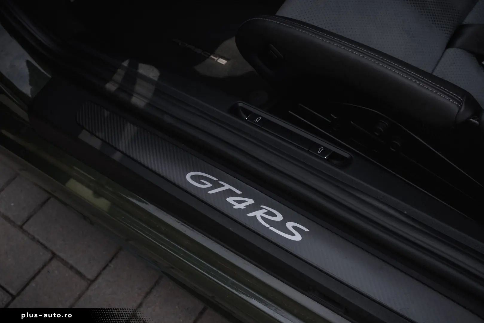 PORSCHE 718 GT4 RS_Weissach_Lift_LED