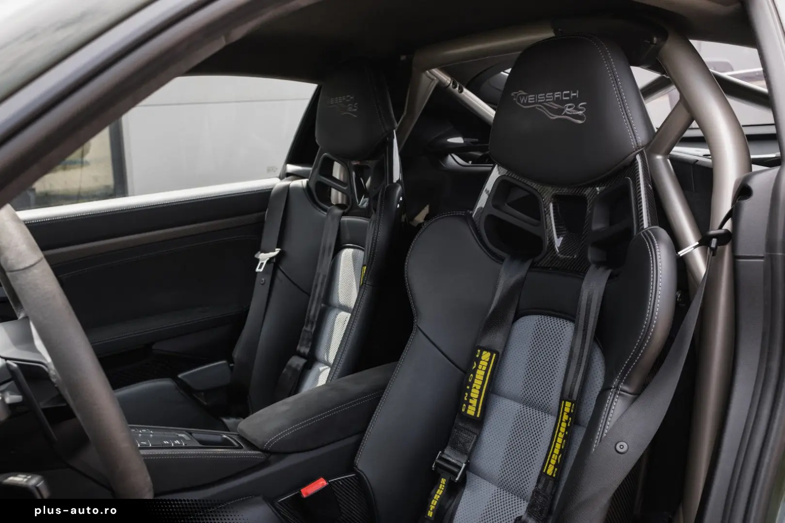 PORSCHE 718 GT4 RS_Weissach_Lift_LED
