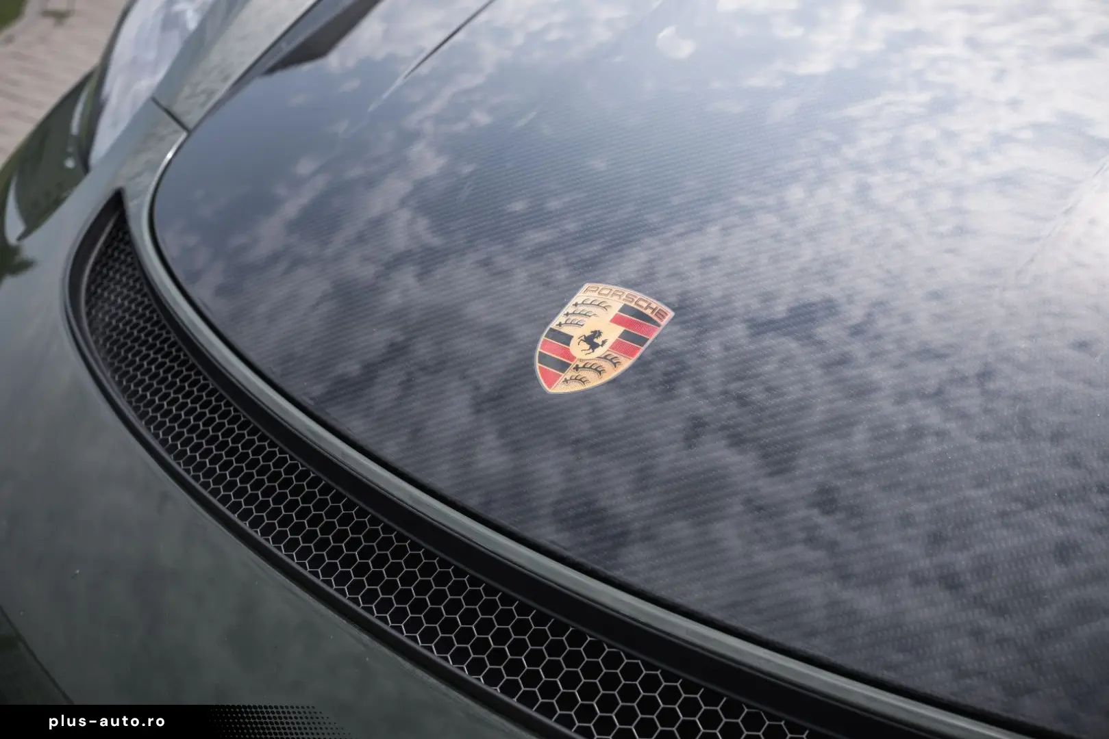 PORSCHE 718 GT4 RS_Weissach_Lift_LED