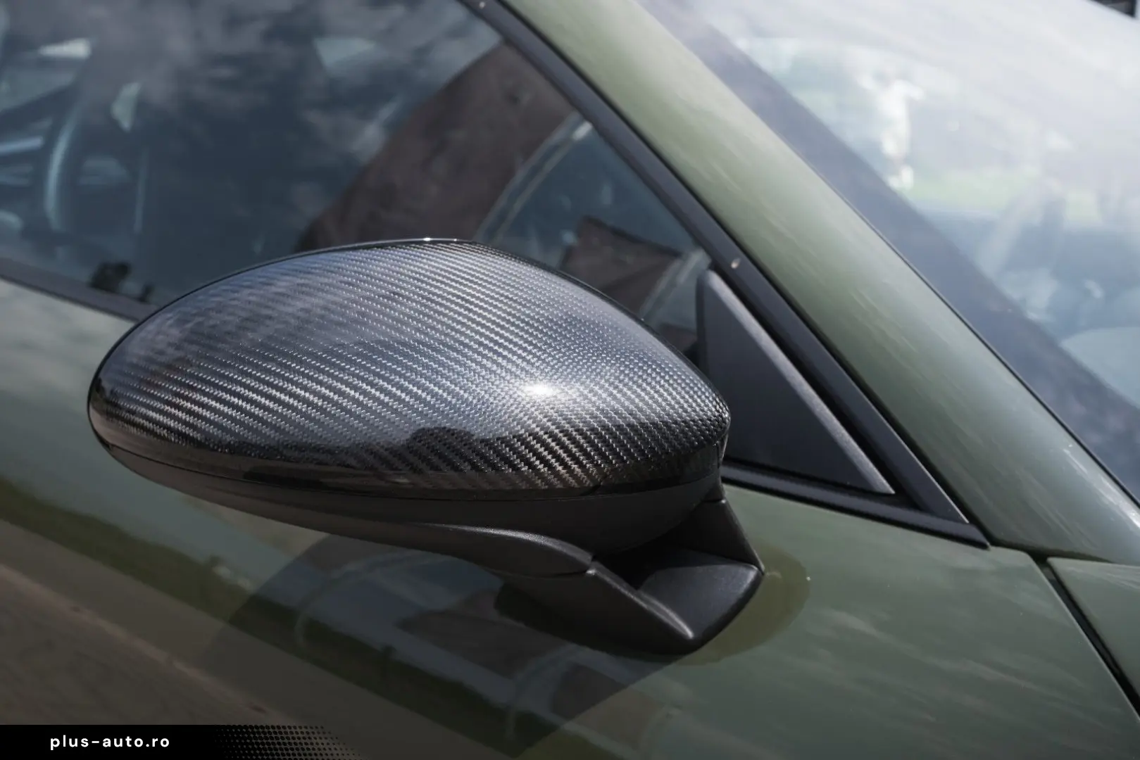 PORSCHE 718 GT4 RS_Weissach_Lift_LED