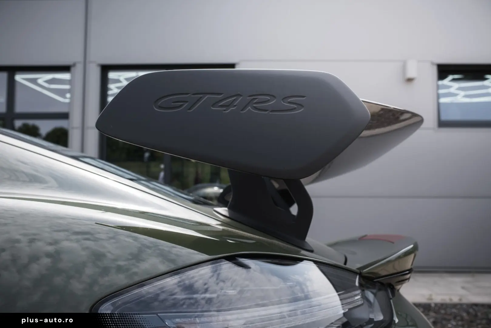 PORSCHE 718 GT4 RS_Weissach_Lift_LED