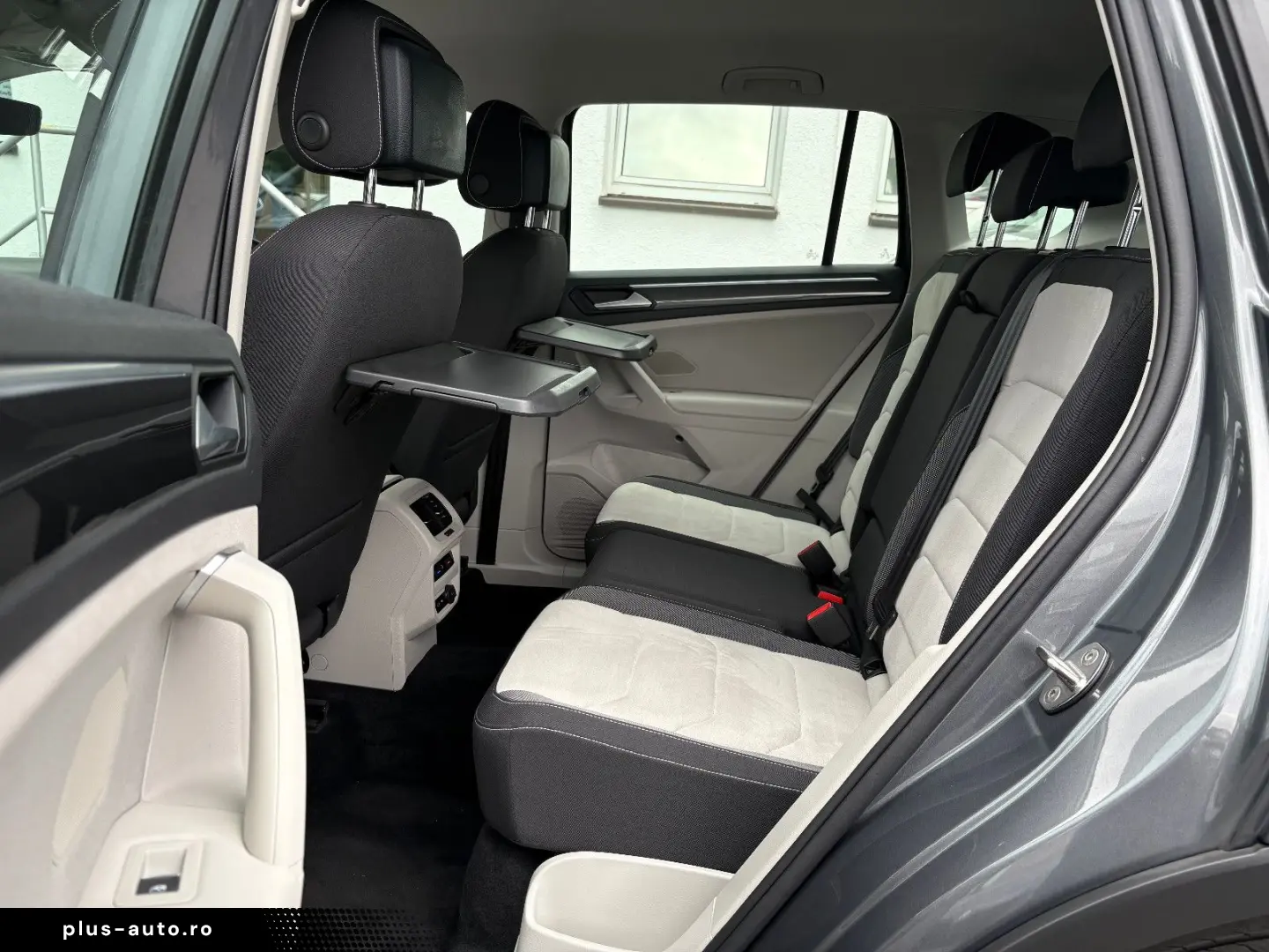 VW Tiguan 2.0 TDI DSG Highline VIRTUAL LED NAVI PDC