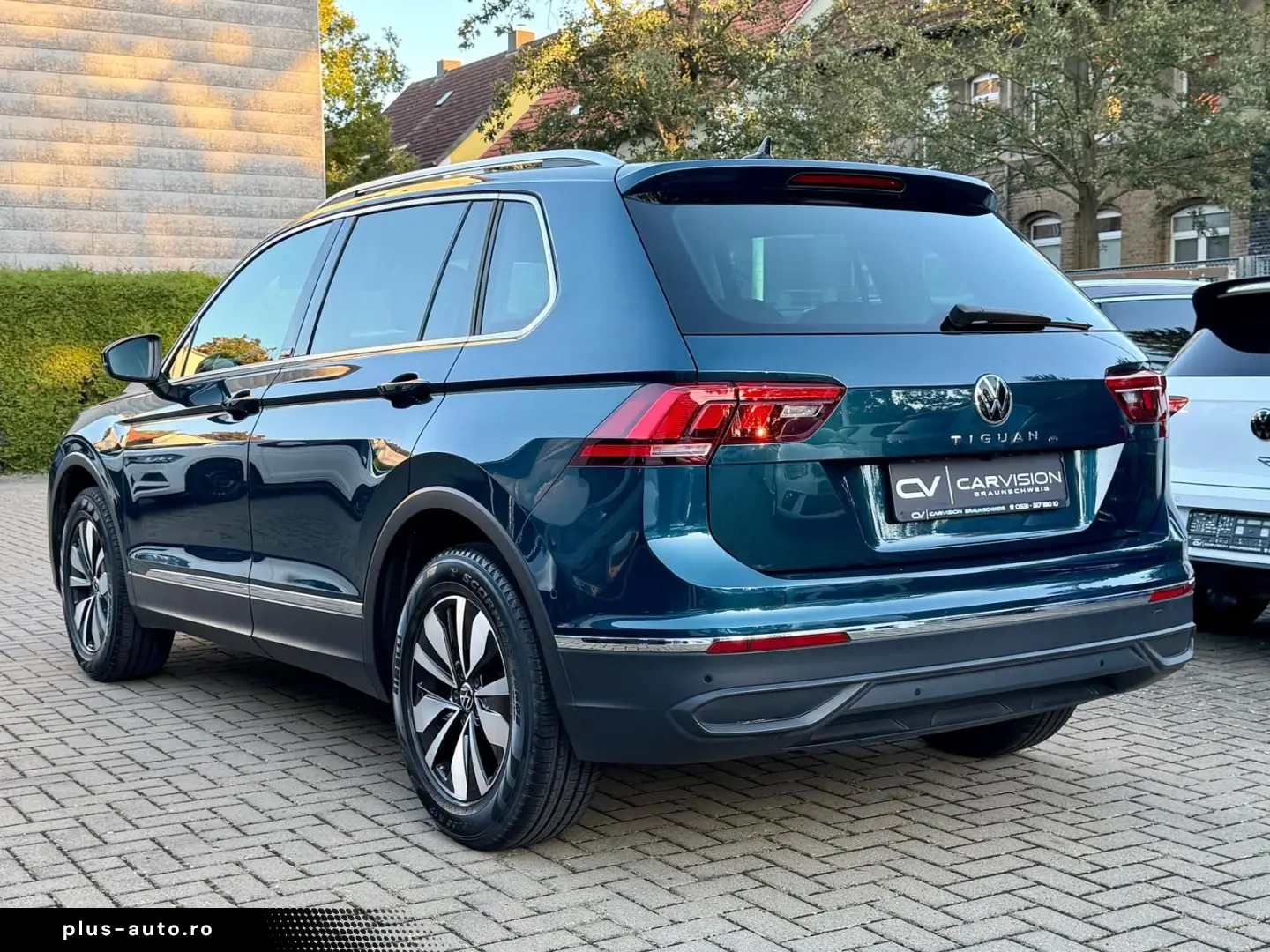 VW Tiguan 2.0 TDI Move  DSG NAVI KAMERA TRAVEL