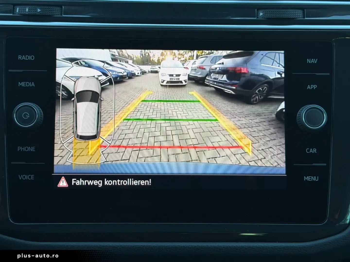 VW Tiguan 2.0 TDI Move  DSG NAVI KAMERA TRAVEL