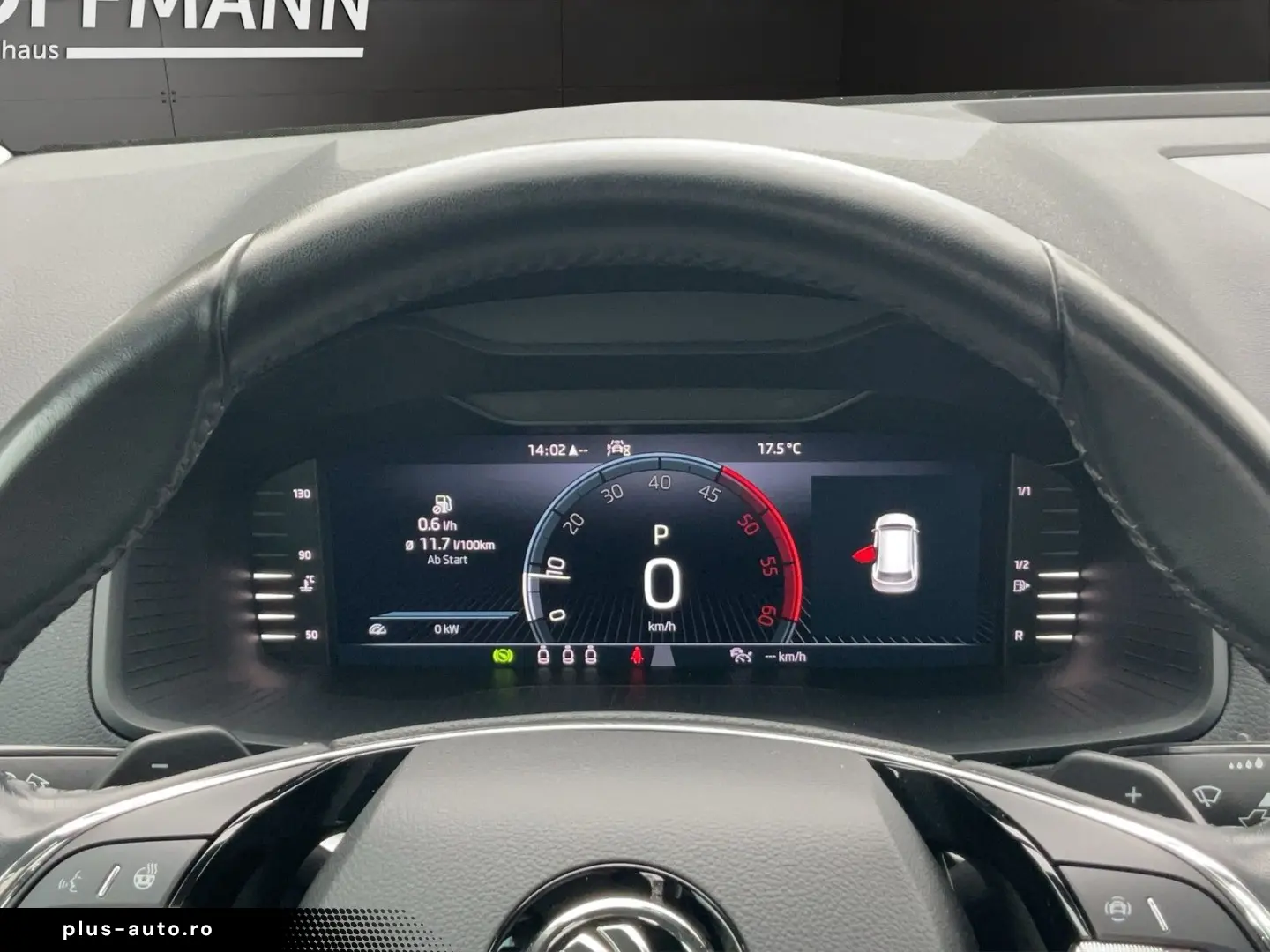 SKODA Karoq 2.0TDI Tour DSG Navi LED RFK PDC ACC