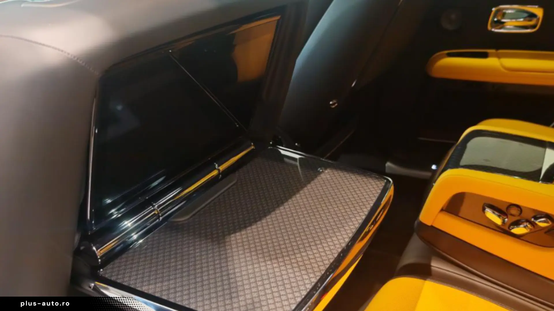 Rolls-Royce Ghost Black Badge MY 2026