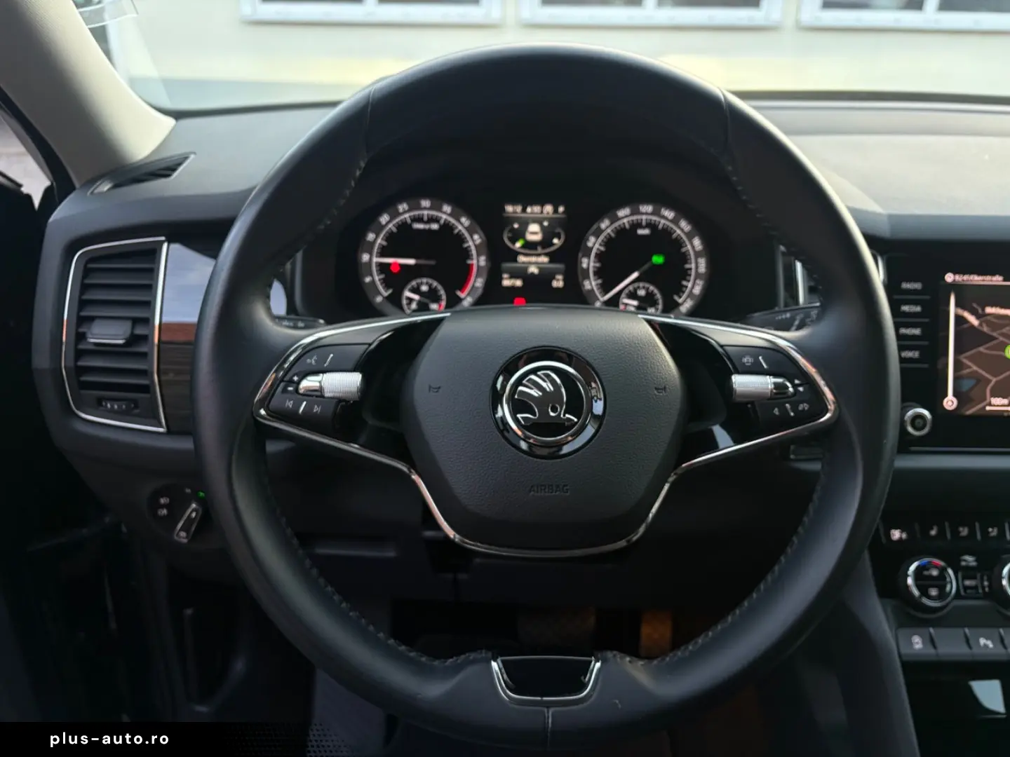 SKODA Kodiaq DSG Style Memory Kamera LED SHZ
