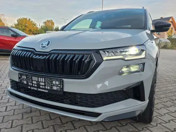 SKODA Karoq 2.0l TDI 85kW DSG SportLine LED Navi PDC