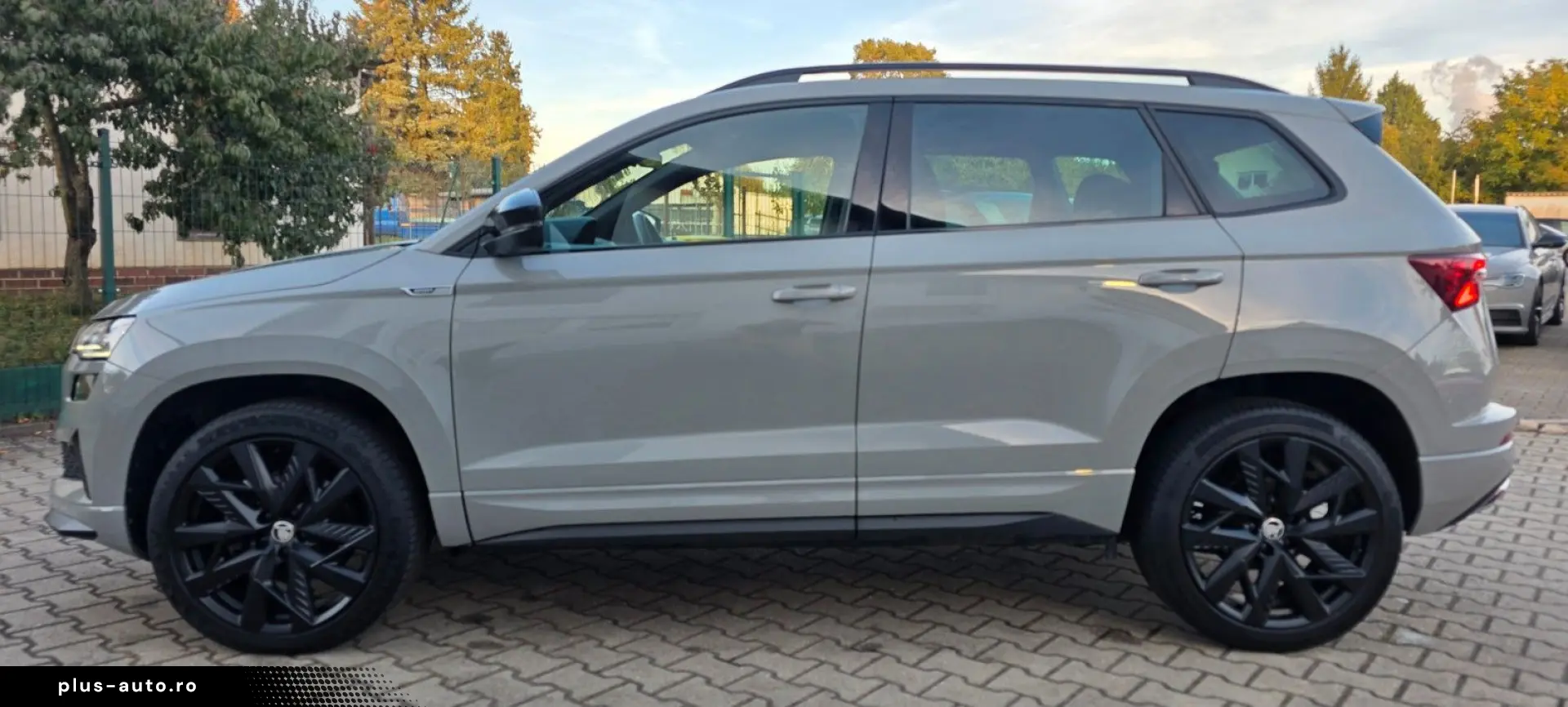 SKODA Karoq 2.0l TDI 85kW DSG SportLine LED Navi PDC
