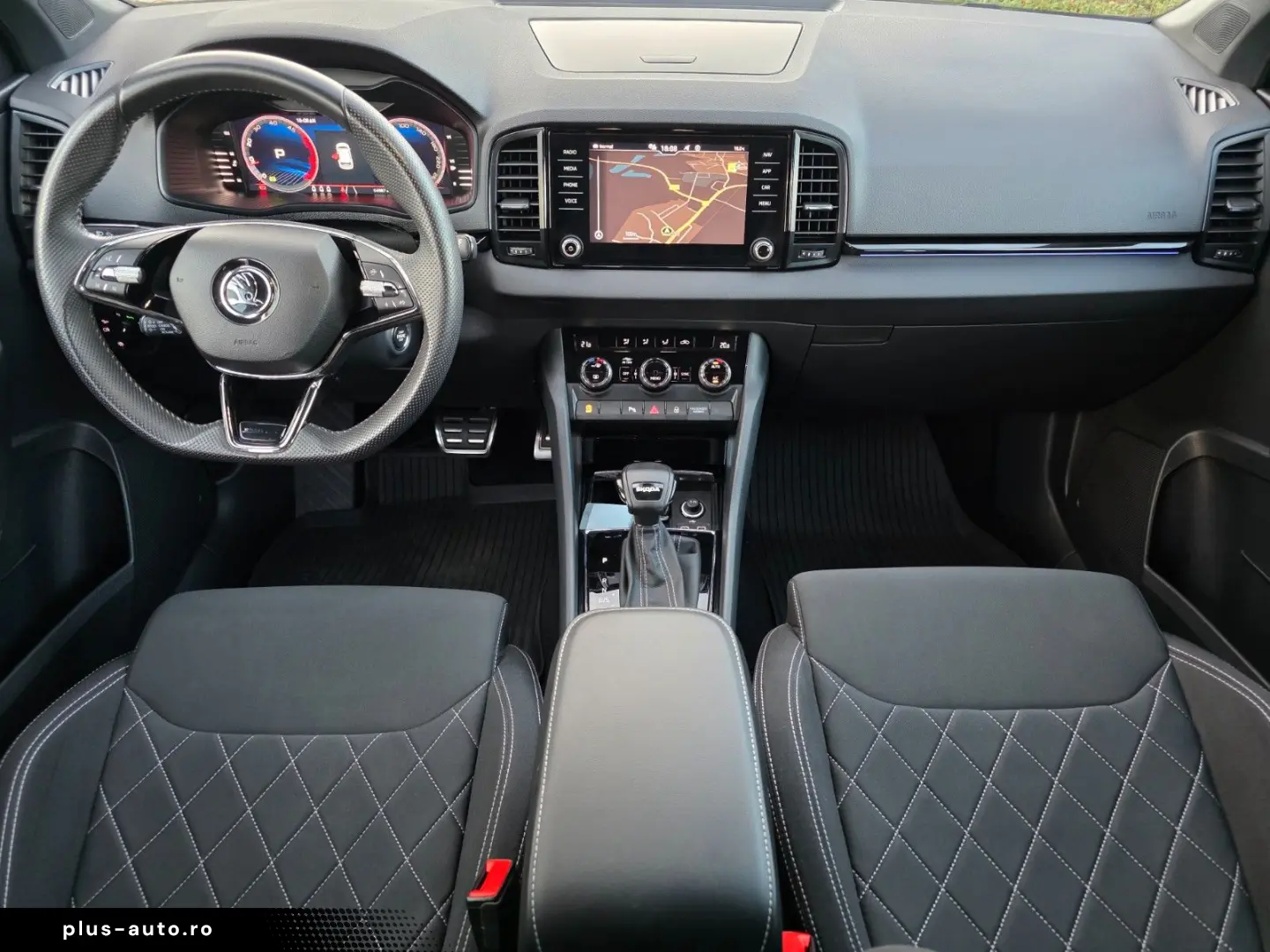 SKODA Karoq 2.0l TDI 85kW DSG SportLine LED Navi PDC