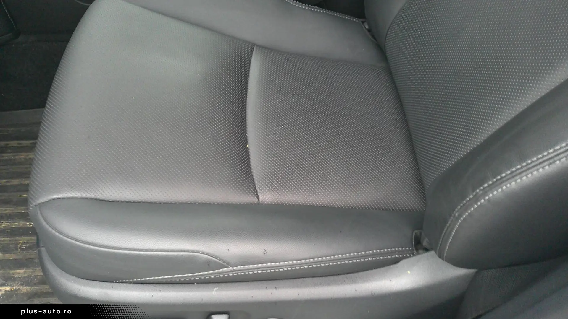 Toyota Land Cruiser 2 8.Voll Voll  7 Sitze