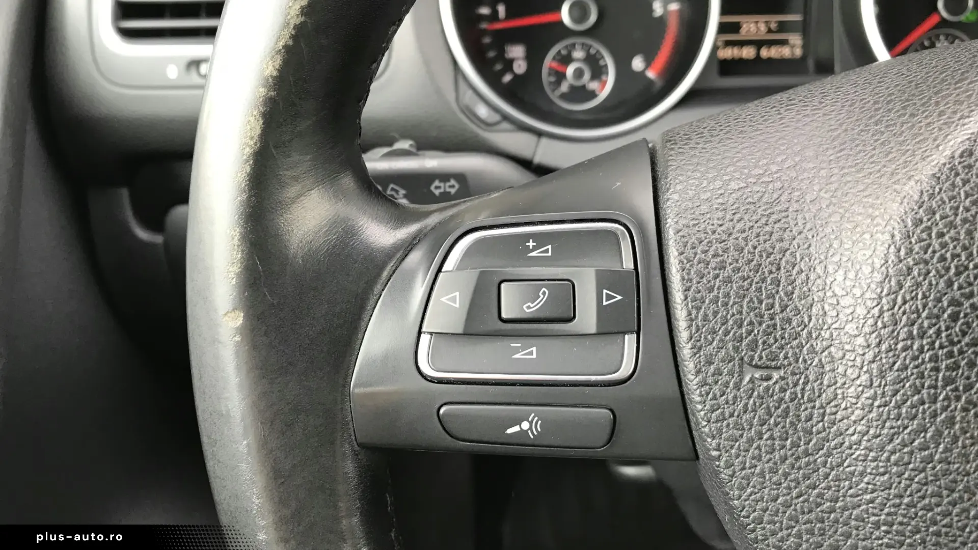 Volkswagen Golf 2.0 TDI DSG Comfortline
