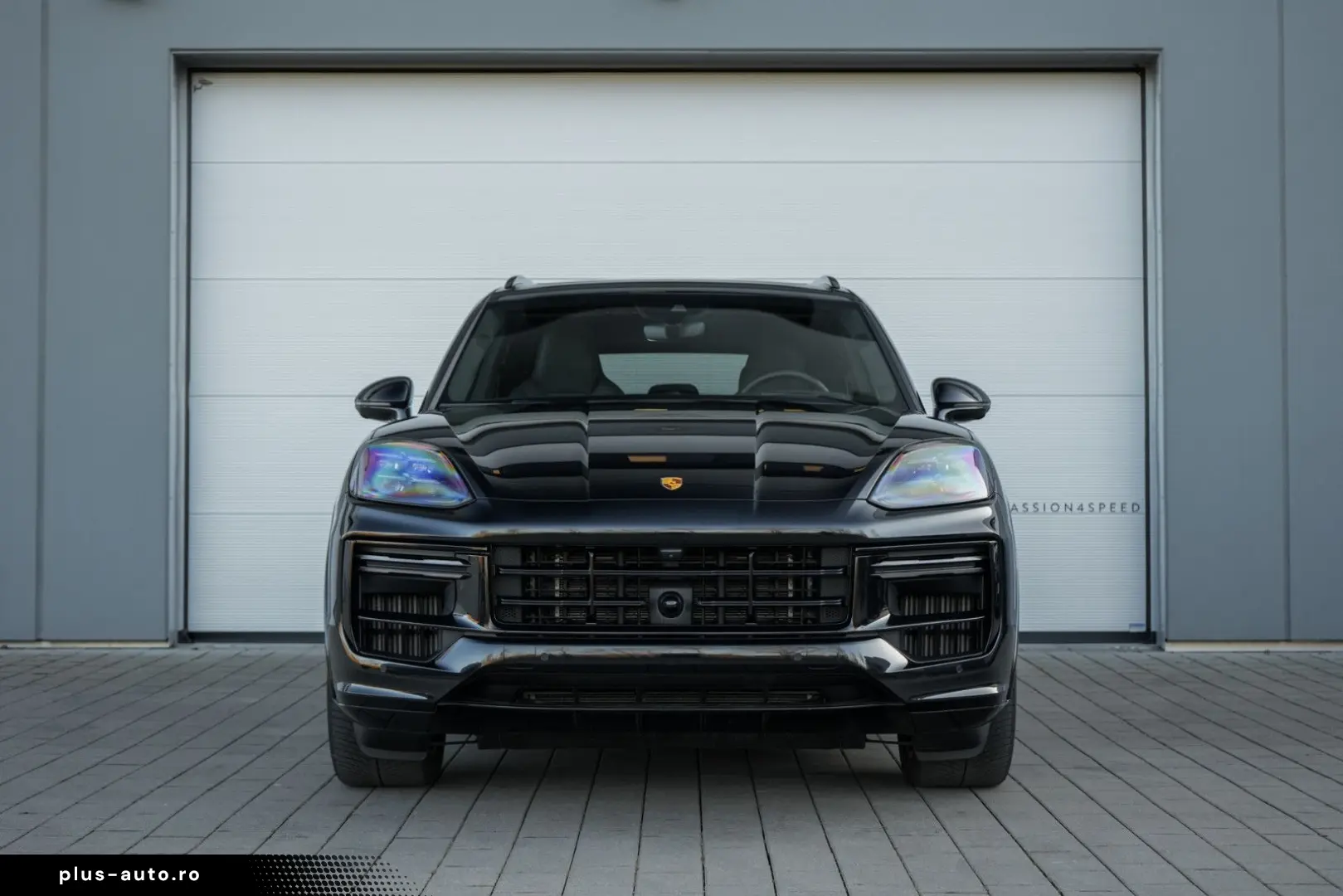 PORSCHE Cayenne Turbo E-Hybrid