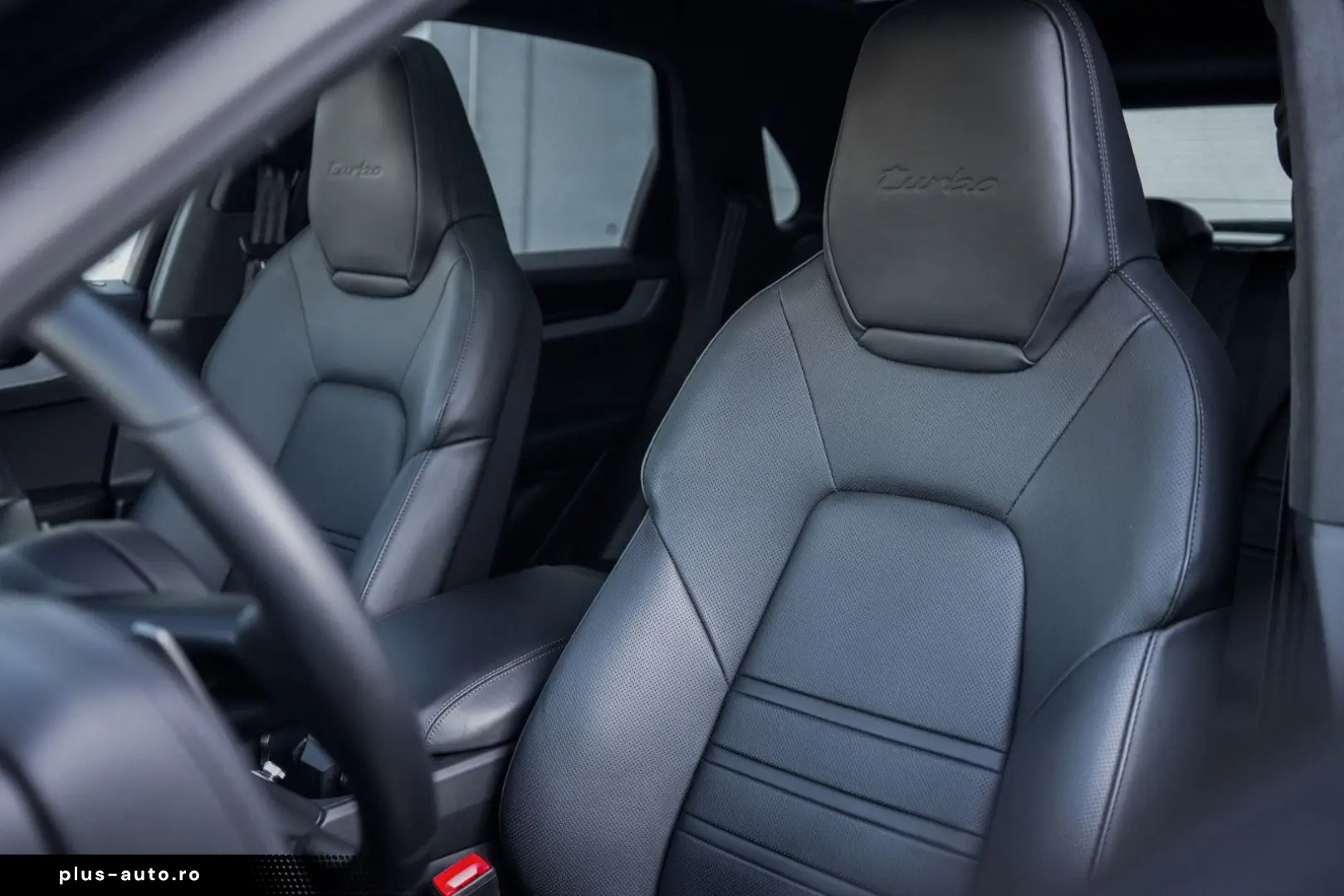 PORSCHE Cayenne Turbo E-Hybrid