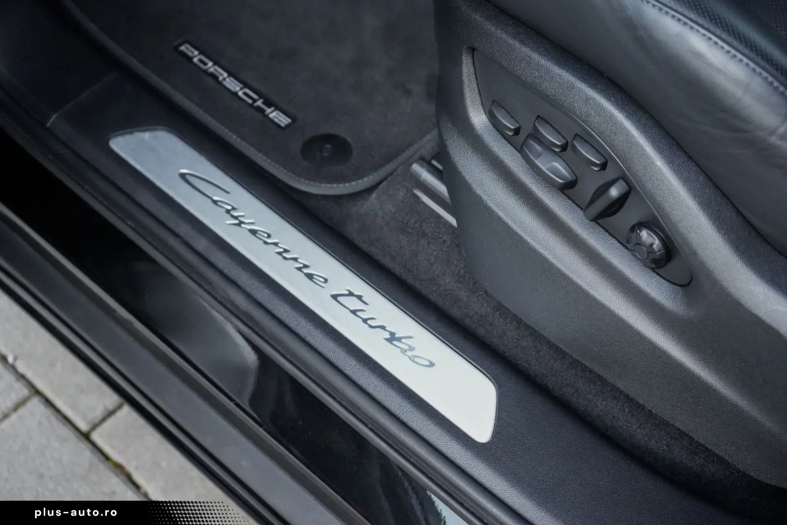 PORSCHE Cayenne Turbo E-Hybrid