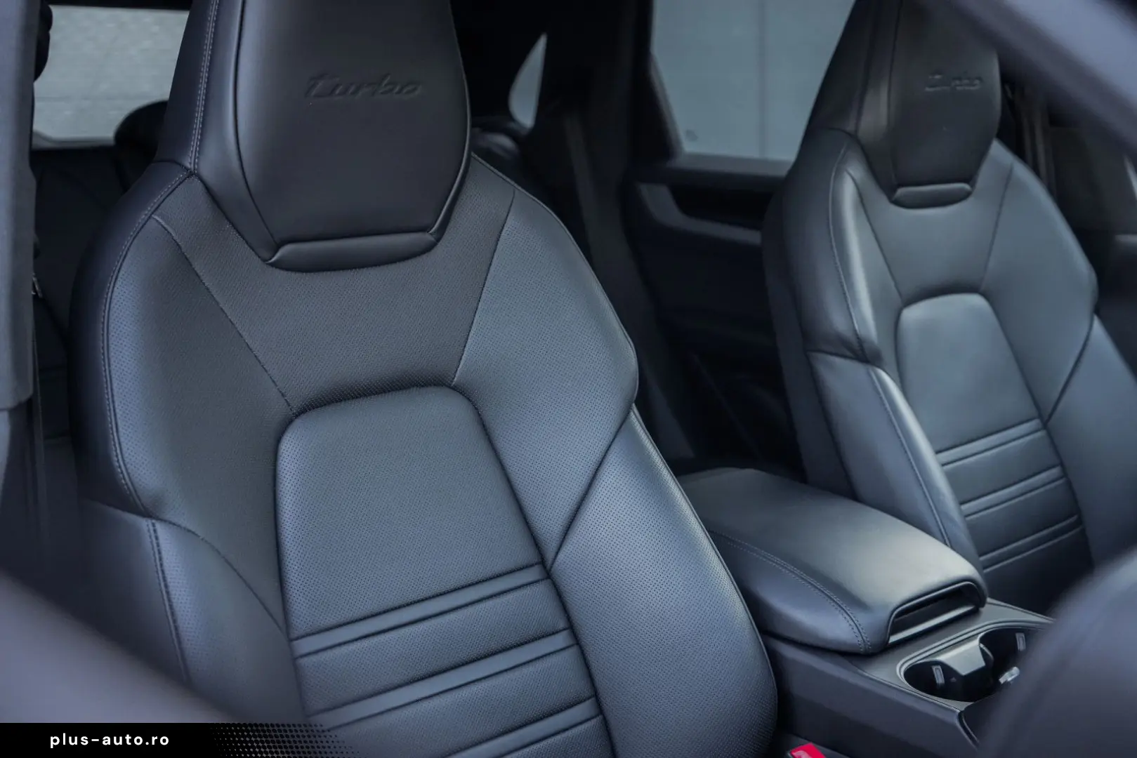 PORSCHE Cayenne Turbo E-Hybrid