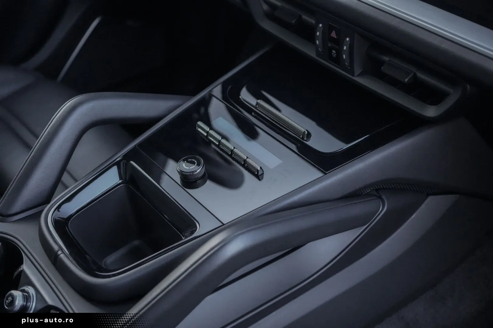 PORSCHE Cayenne Turbo E-Hybrid