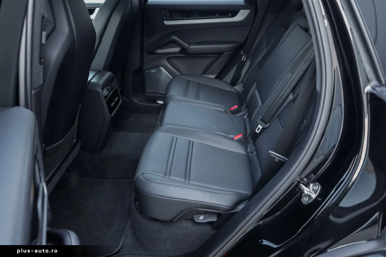 PORSCHE Cayenne Turbo E-Hybrid