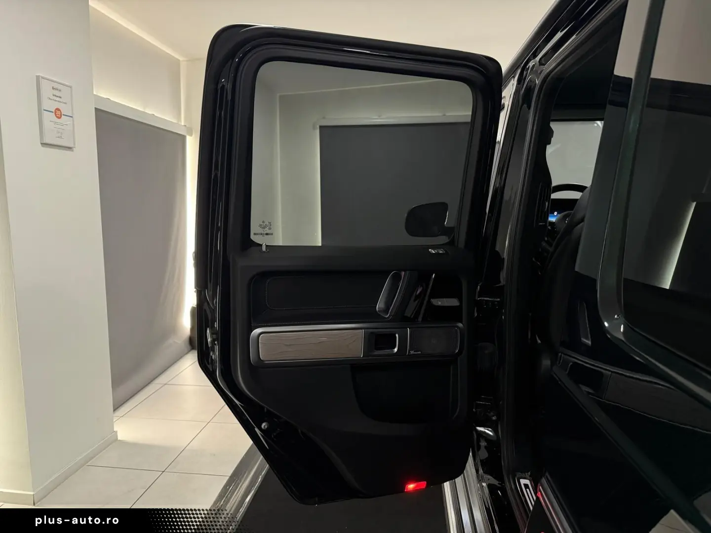MERCEDES-BENZ G-Class 2025 — imagine 20