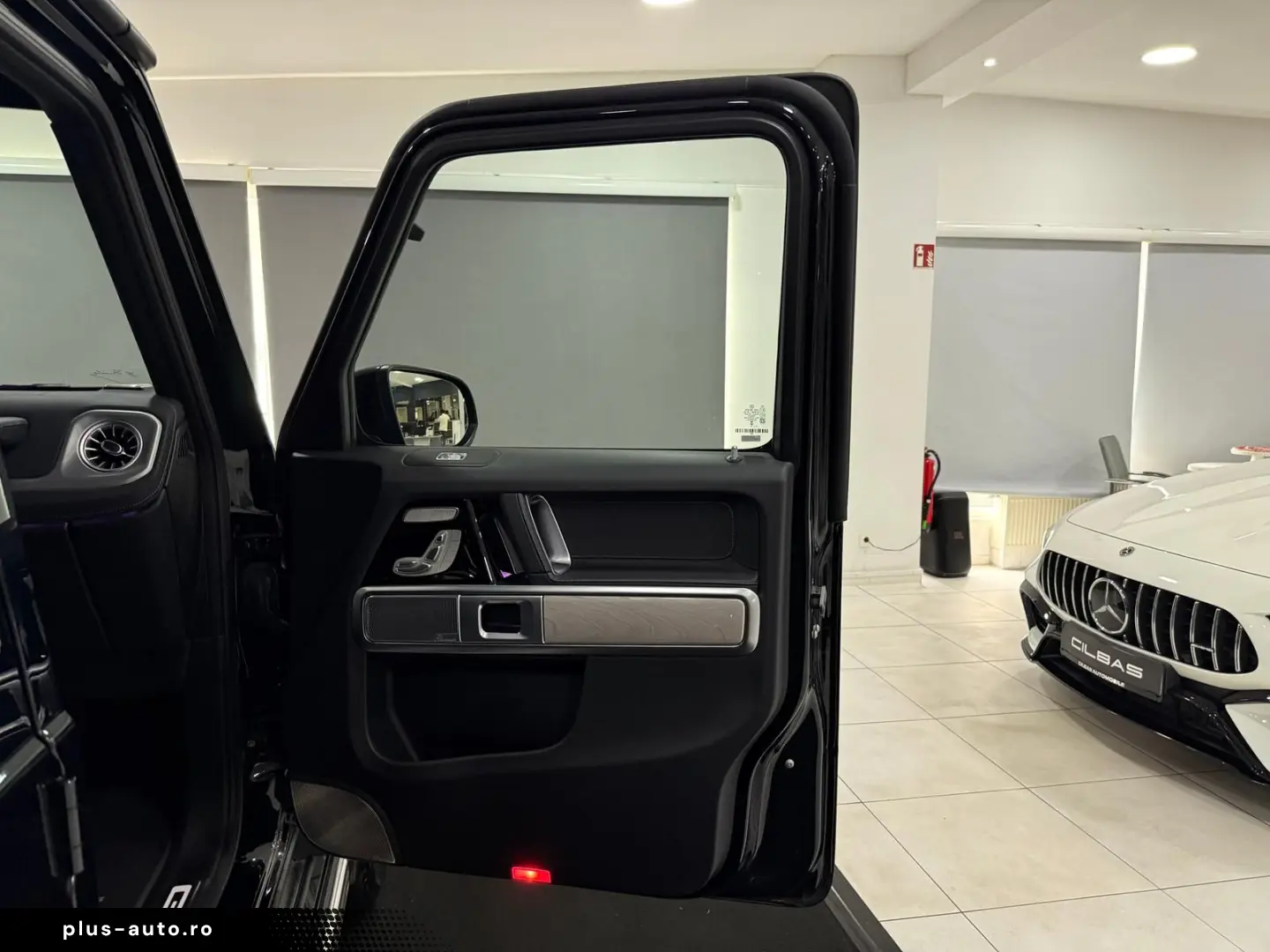 MERCEDES-BENZ G-Class 2025 — imagine 21