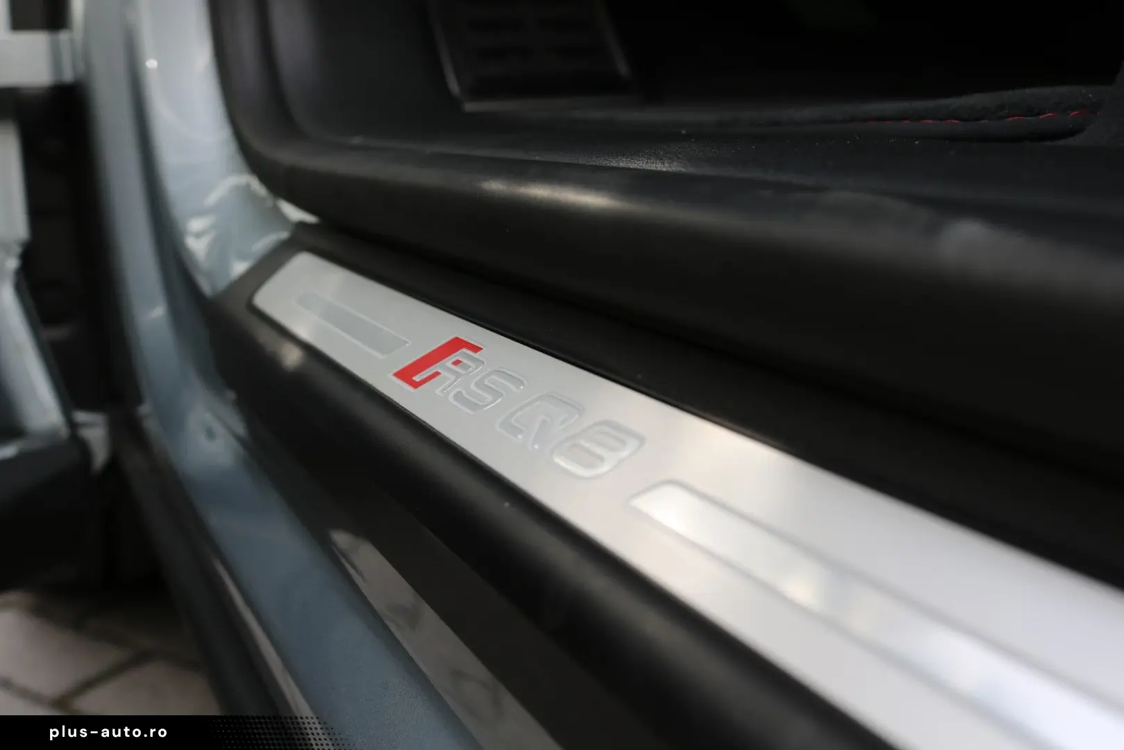 AUDI RSQ8 performance  Keramik Pano RS-Design  Rot