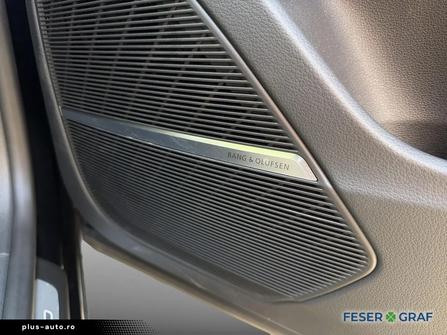 AUDI RSQ8 TFSI performance KERAMIK 305Km h LASER PANO