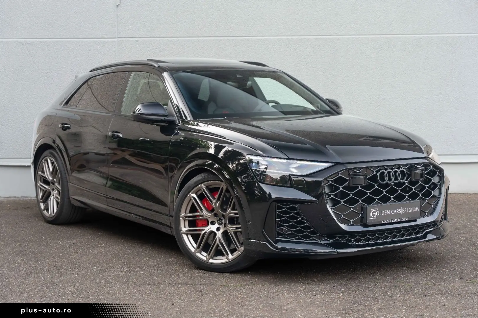 AUDI RSQ8 Performance MATRIX 4-WIELSTURING CERAMIC