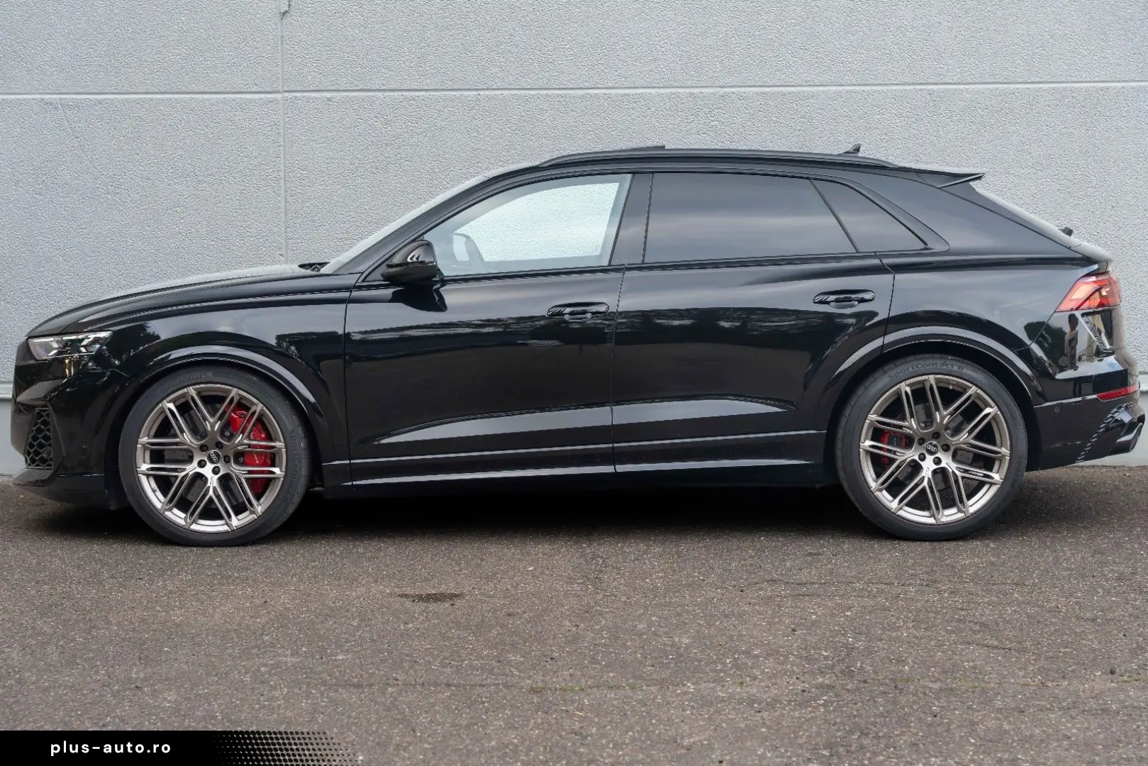 AUDI RSQ8 Performance MATRIX 4-WIELSTURING CERAMIC