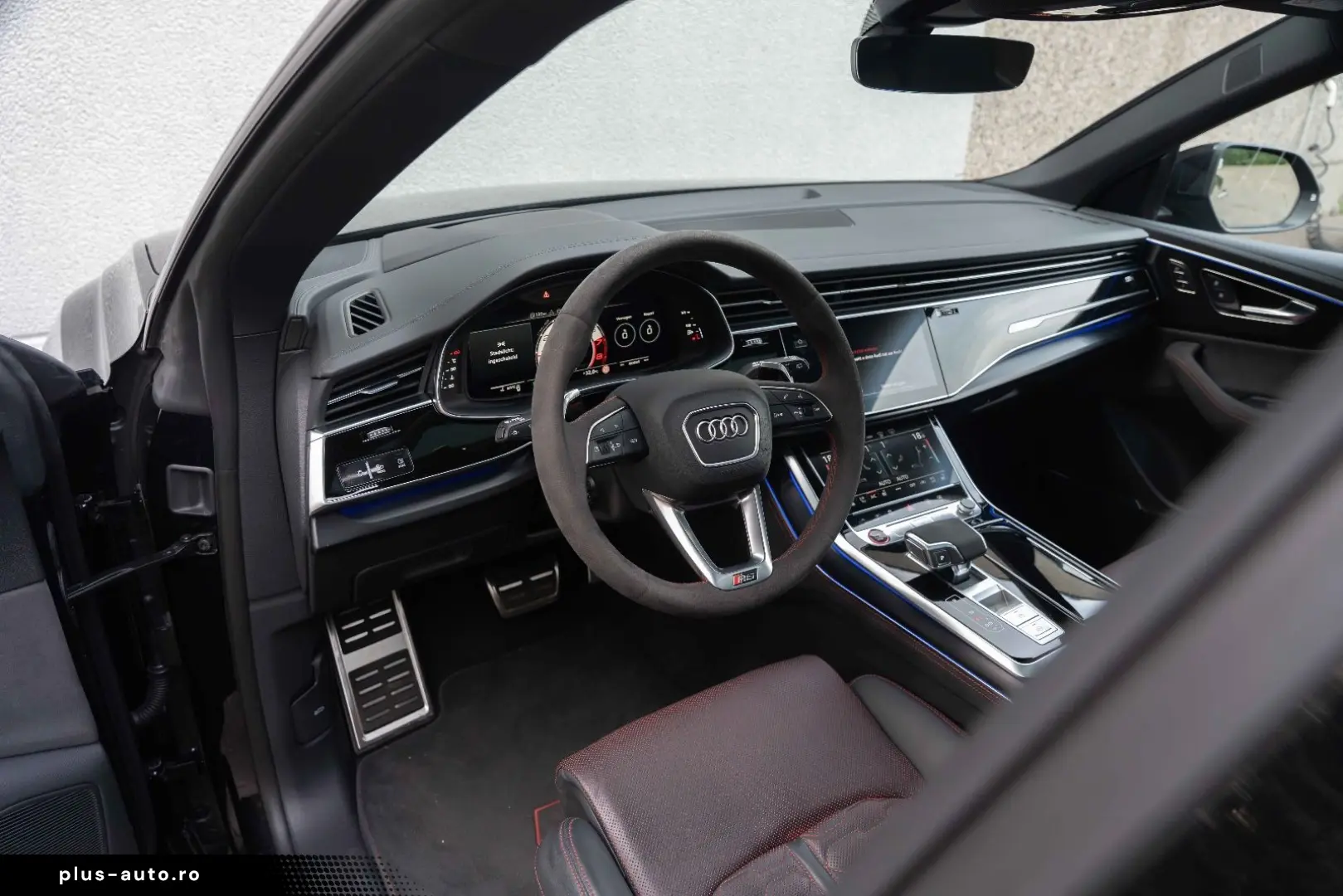 AUDI RSQ8 Performance MATRIX 4-WIELSTURING CERAMIC