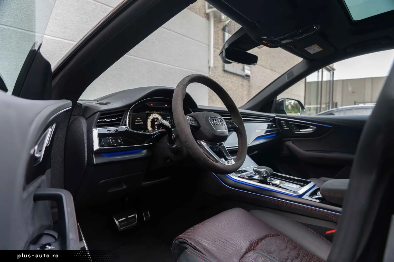 AUDI RSQ8 Performance MATRIX 4-WIELSTURING CERAMIC