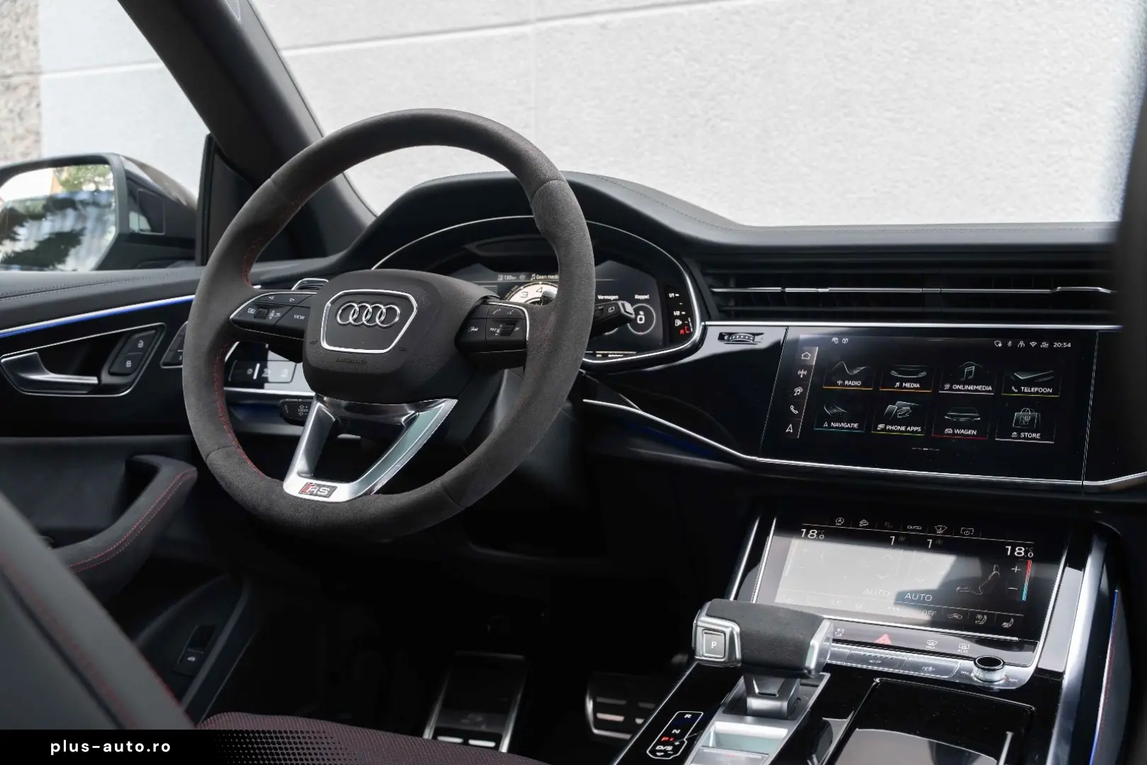 AUDI RSQ8 Performance MATRIX 4-WIELSTURING CERAMIC