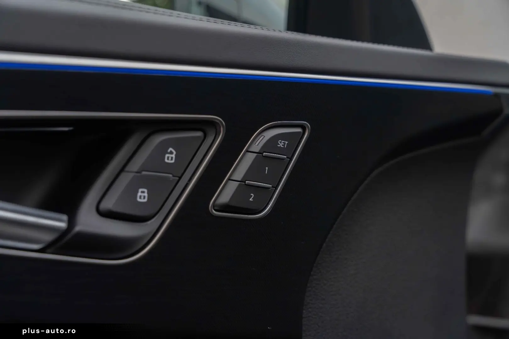 AUDI RSQ8 Performance MATRIX 4-WIELSTURING CERAMIC