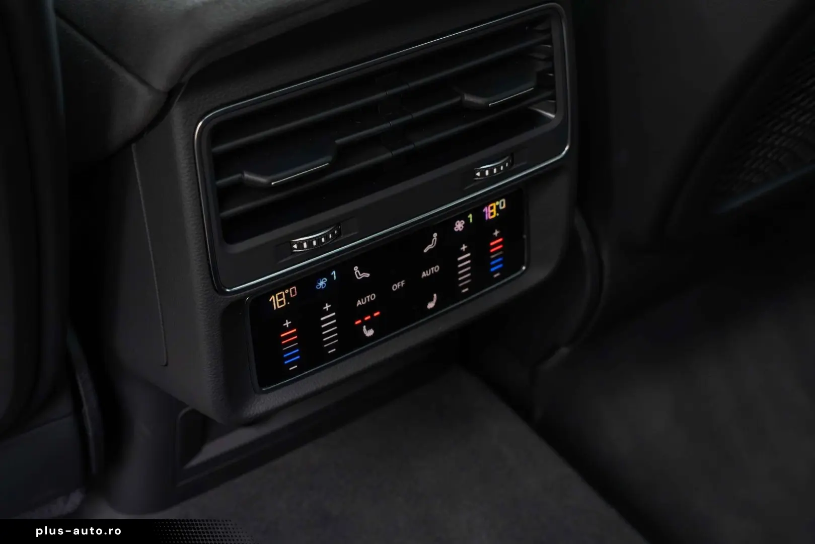 AUDI RSQ8 Performance MATRIX 4-WIELSTURING CERAMIC