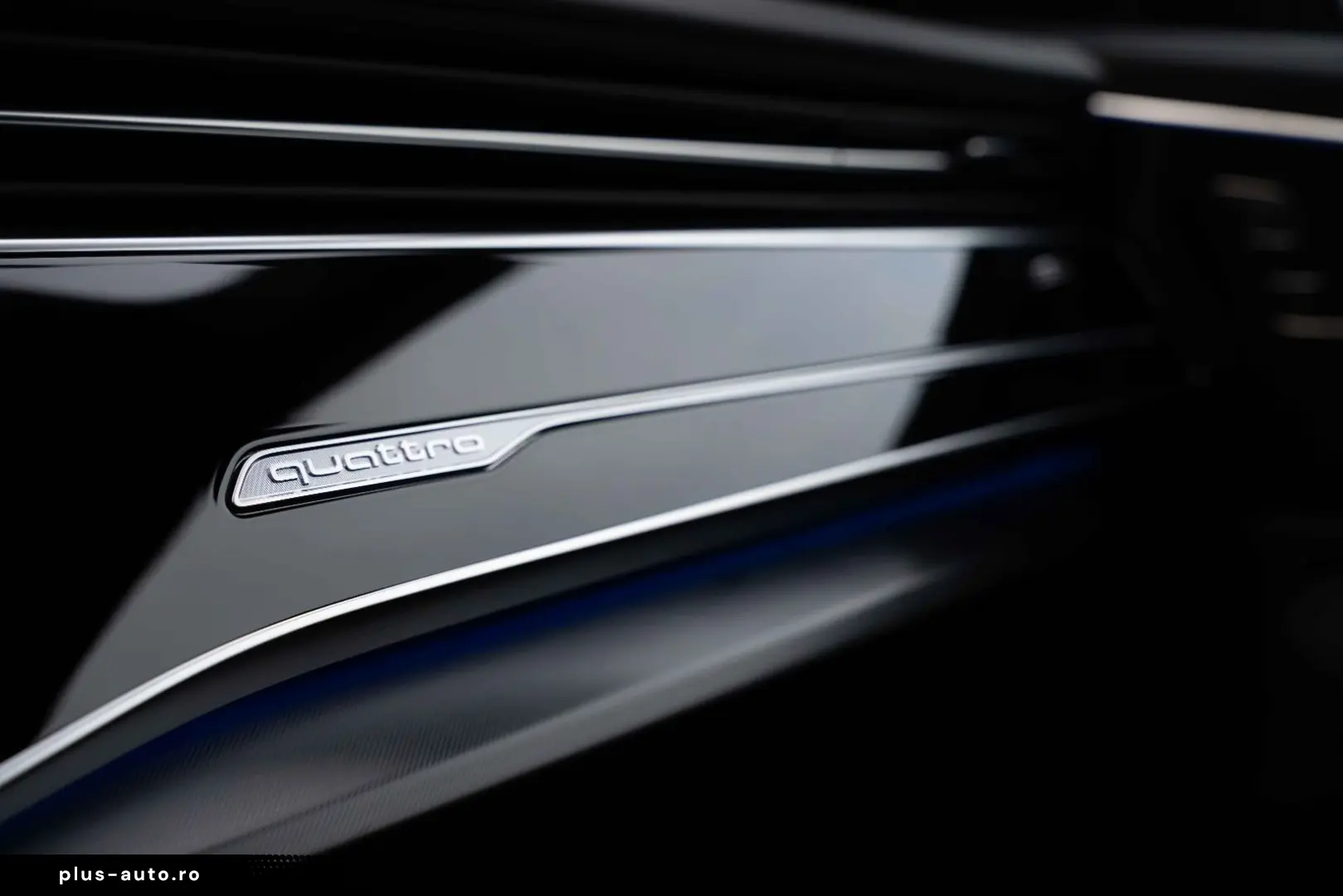 AUDI RSQ8 Performance MATRIX 4-WIELSTURING CERAMIC
