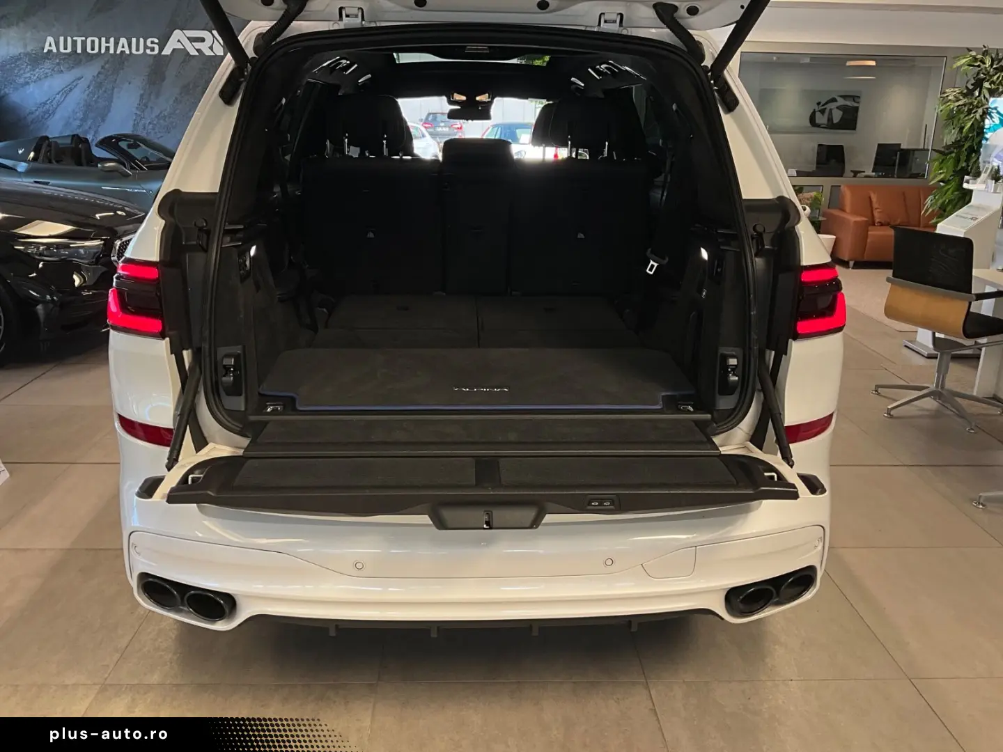 ALPINA Alpina XB7 Panorama Standh. HUD LNP 210.000 Euro
