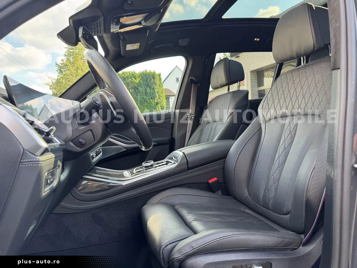 BMW X7 M60i xDrive   23    CARBON   B&W     FULL