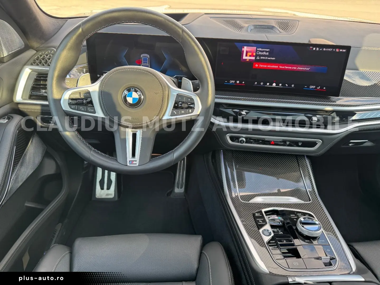 BMW X7 M60i xDrive   23    CARBON   B&W     FULL