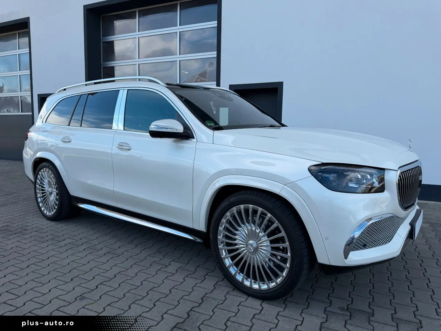 MERCEDES-BENZ GLS 4M Maybach AHK EXECUTIVE STHZ FOND-END 23