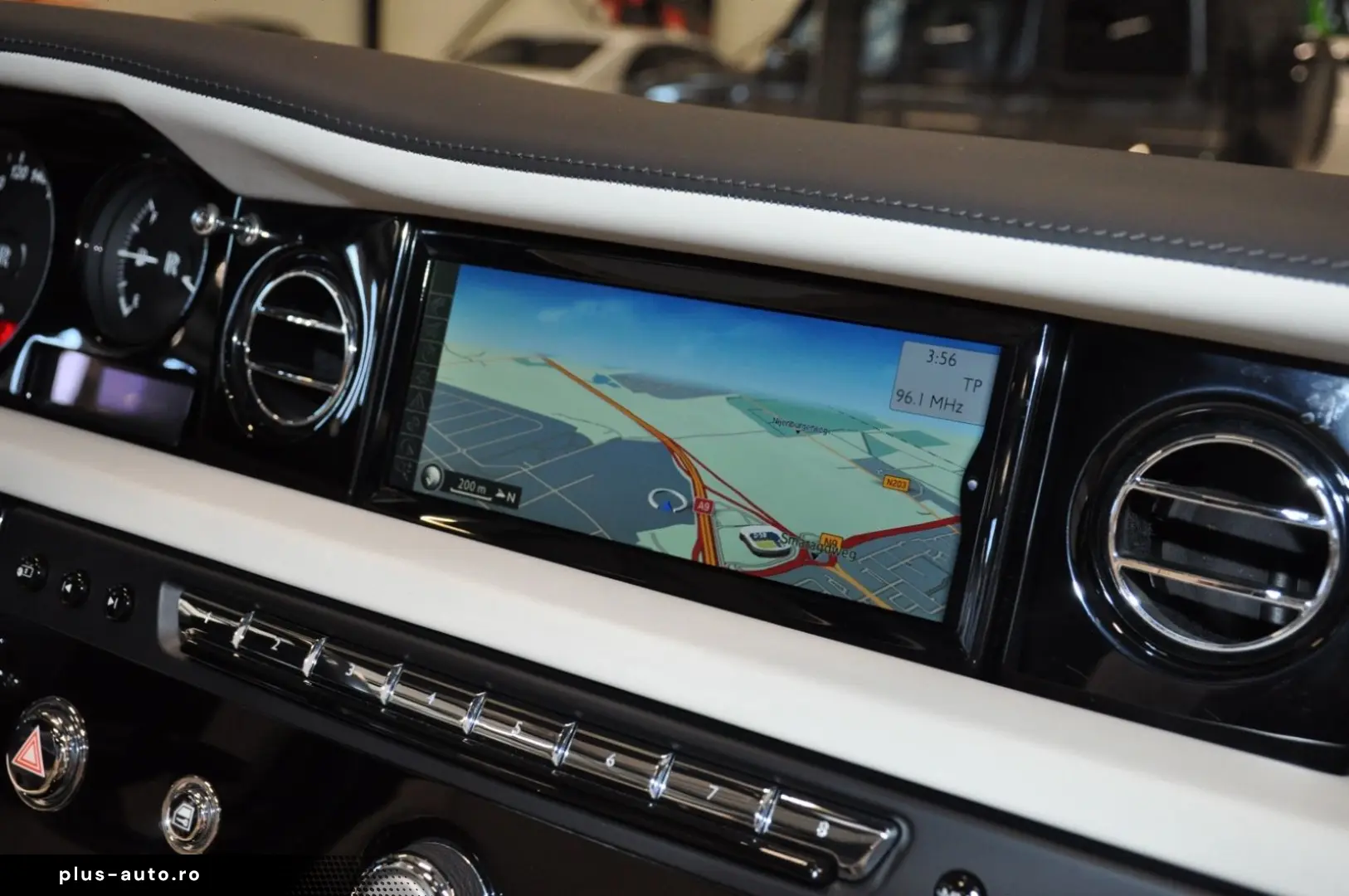 ROLLS ROYCE Phantom Drophead Coupé original 27.568 km