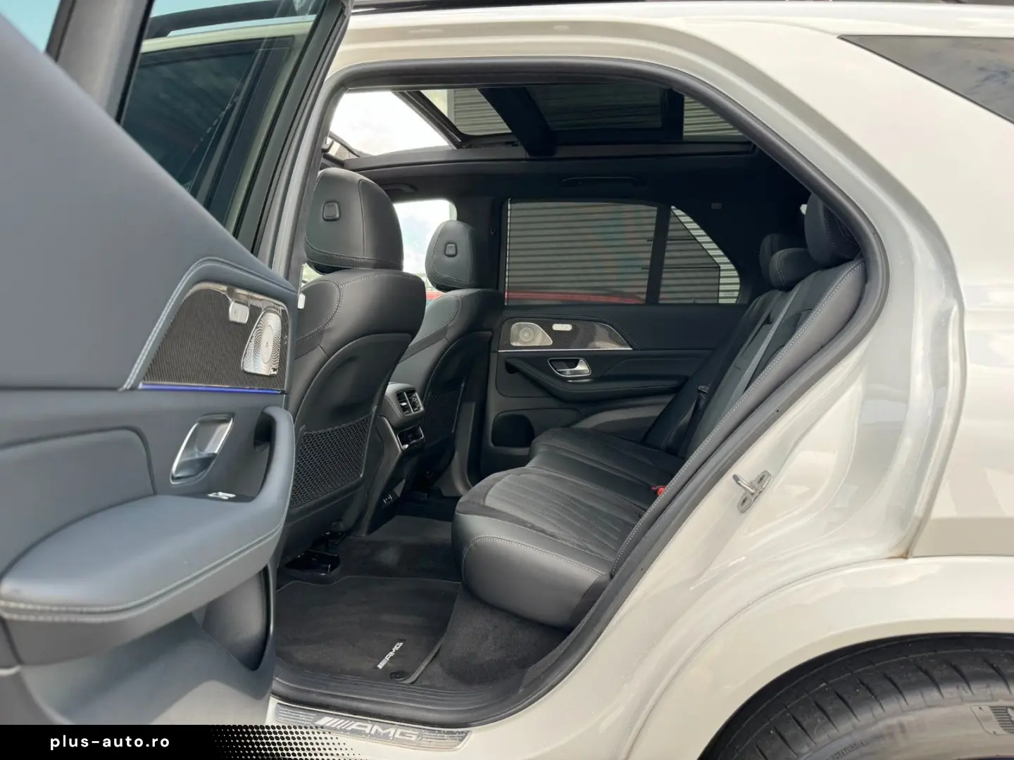 MERCEDES-BENZ GLE 63 S 4M  Drivers HUD AHK Pano Burm Massage